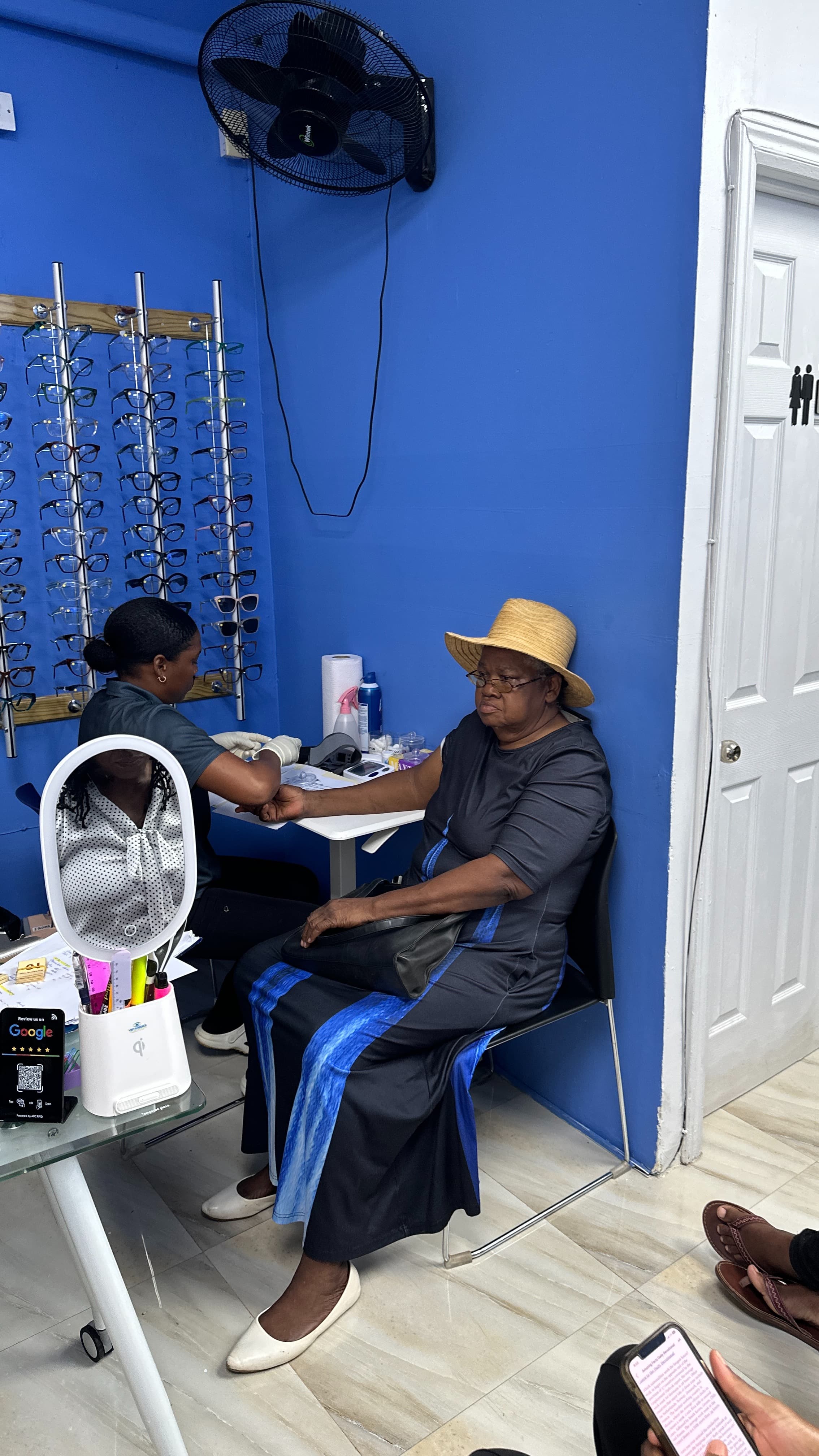 Medical eye care services at VistaMedics